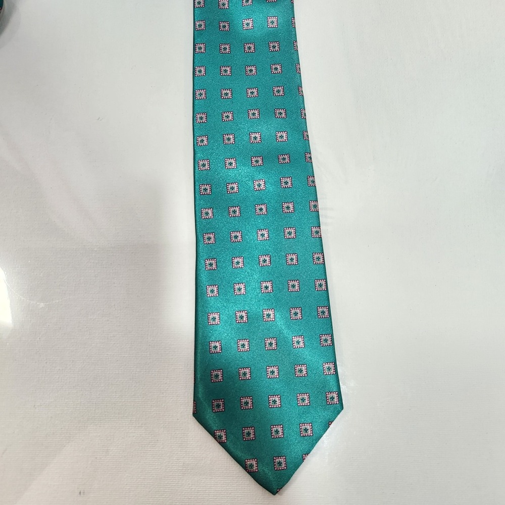 Etienne Aigner Mens Silk Necktie Green / Pink 56" Square Print - Picture 3 of 3